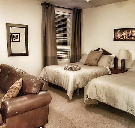 Cozy Little Apartment #11 By Amazing Property Rentals جاتينو المظهر الخارجي الصورة