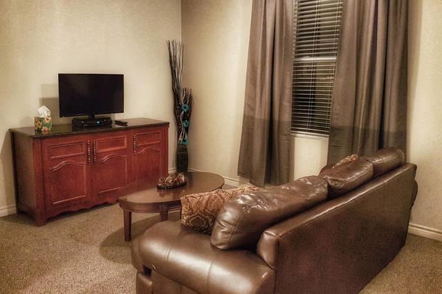 Cozy Little Apartment #11 By Amazing Property Rentals جاتينو المظهر الخارجي الصورة